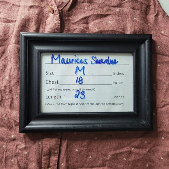 Maurices Sleeveless Button Shirt Hearts Pink Womens Medium - Picture 7 of 9